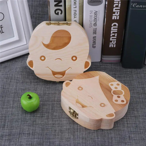 Boîtes à dents de lait fermées avec illustrations de visages